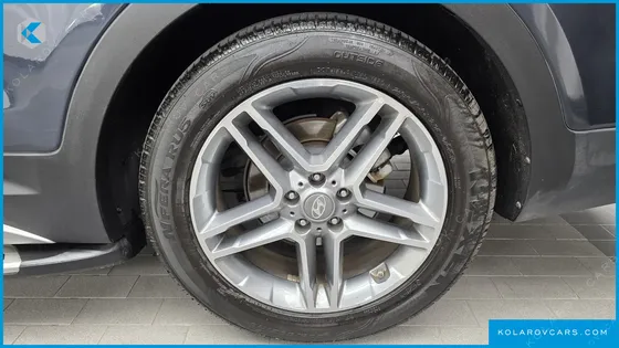 HYUNDAI MAXCRUISE GAS 3.3 4WD