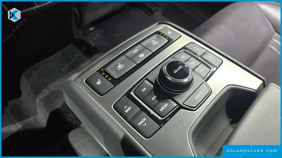 HYUNDAI GENESIS G330 PREMIUM AWD