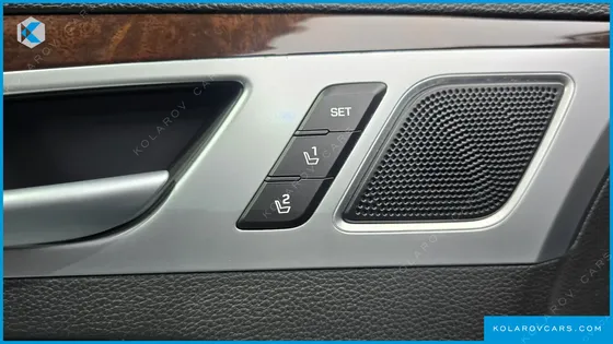 HYUNDAI GENESIS G330 PREMIUM AWD