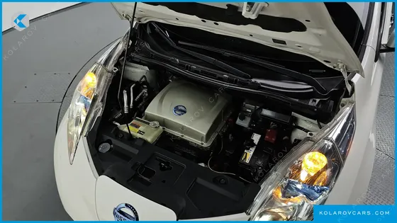 NISSAN LEAF EV