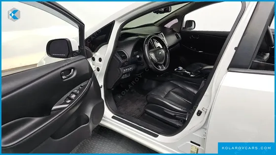NISSAN LEAF EV