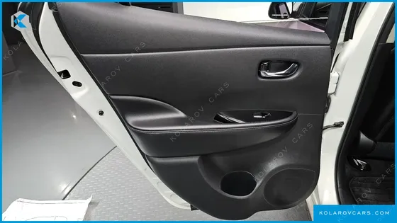 NISSAN LEAF EV