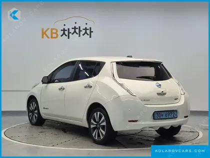 NISSAN LEAF EV SL