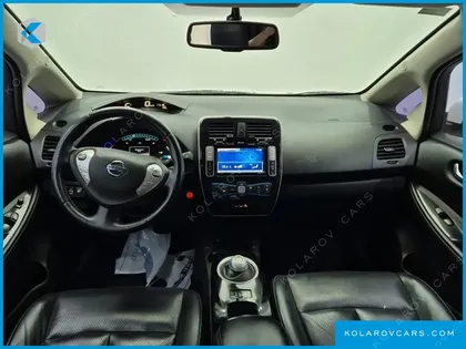 NISSAN LEAF EV SL