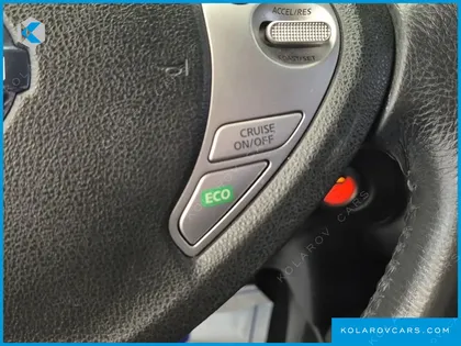 NISSAN LEAF EV SL