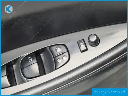 NISSAN LEAF EV SL