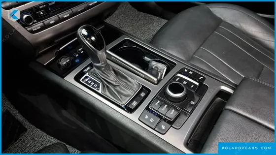 HYUNDAI GENESIS G330 PREMIUM AWD