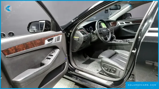HYUNDAI GENESIS G330 PREMIUM AWD