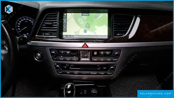 HYUNDAI GENESIS G330 PREMIUM AWD