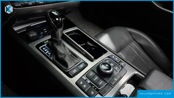 HYUNDAI GENESIS G330 PREMIUM AWD