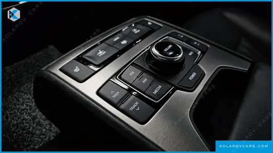 HYUNDAI GENESIS G330 PREMIUM AWD