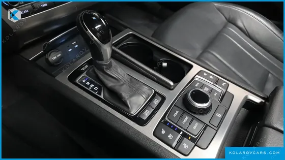 HYUNDAI GENESIS G330 PREMIUM AWD