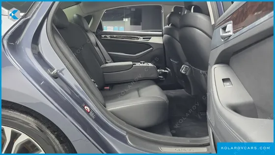 HYUNDAI GENESIS G330 MODERN AWD