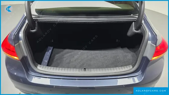 HYUNDAI GENESIS G330 MODERN AWD