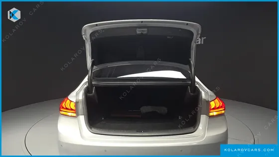 HYUNDAI GENESIS G330 PREMIUM AWD