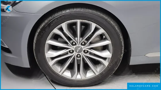 HYUNDAI GENESIS G330 MODERN AWD
