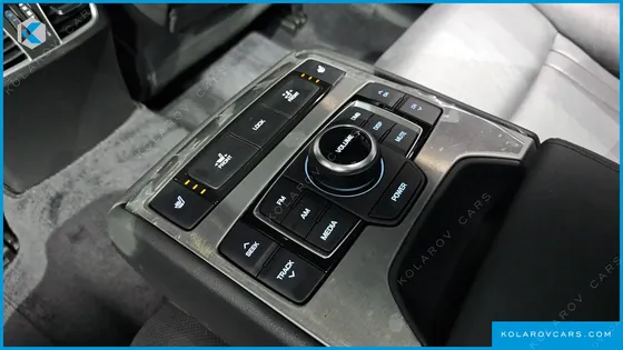 HYUNDAI GENESIS G330 MODERN AWD
