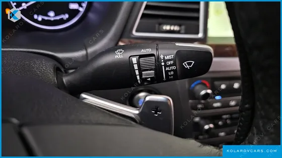 HYUNDAI GENESIS G330 PREMIUM AWD