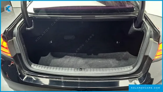 HYUNDAI GENESIS G330 PREMIUM AWD