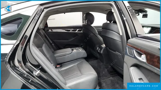 HYUNDAI GENESIS G330 PREMIUM AWD