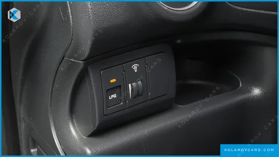 KIA CARENS LPI 2.0 GLX