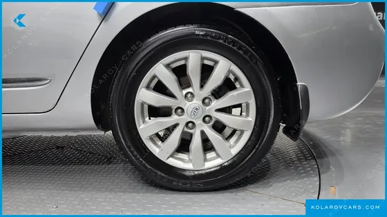 KIA CARENS LPI 2.0 GLX
