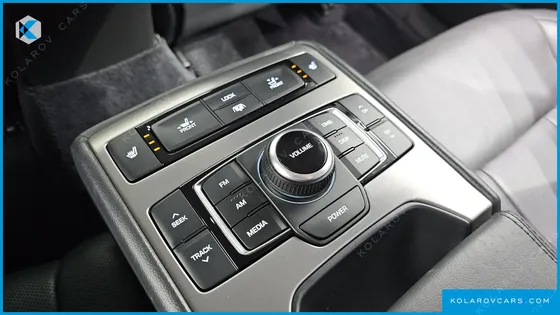 HYUNDAI GENESIS G330 PREMIUM AWD