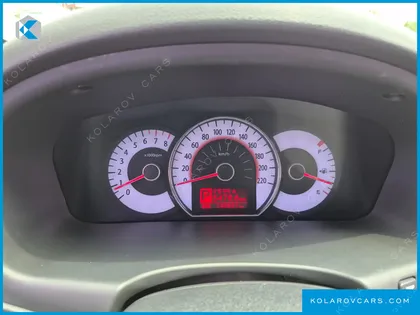 KIA CARENS LPI 2.0 GLX