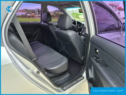 KIA CARENS LPI 2.0 GLX
