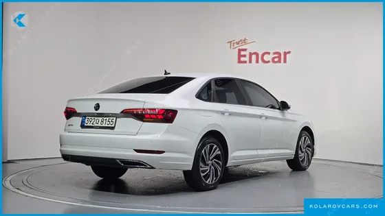 VOLKSWAGEN JETTA 1.4 TSI PREMIUM