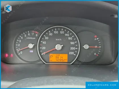KIA CARENS LPI 2.0 GLX