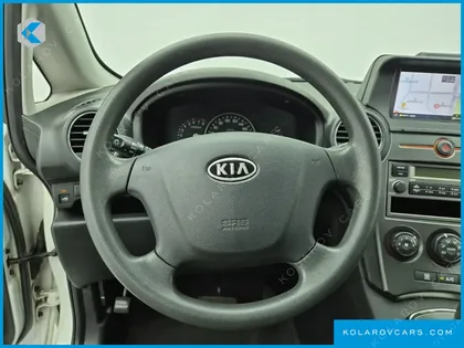KIA CARENS LPI 2.0 GLX