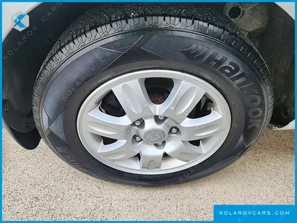 KIA CARENS LPI 2.0 GX
