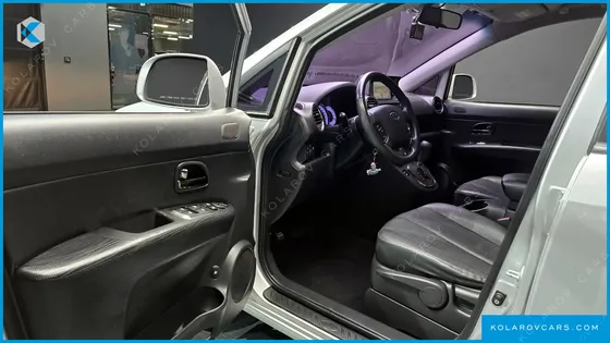 KIA CARENS LPI 2.0 GLX