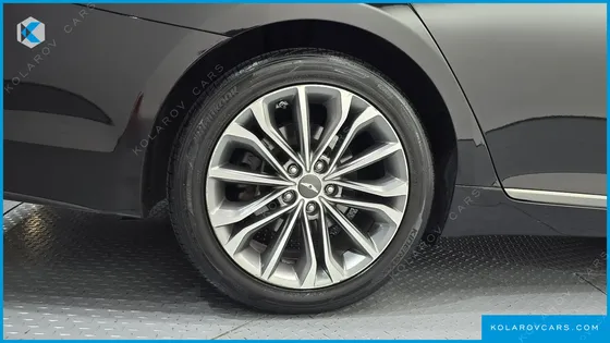 HYUNDAI GENESIS G330 MODERN AWD
