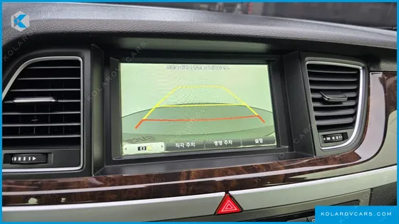 HYUNDAI GENESIS G330 MODERN AWD