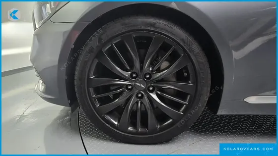 HYUNDAI GENESIS G330 PREMIUM AWD