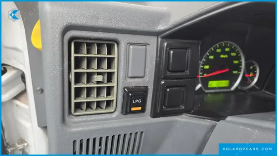 CHEVROLET (GM DAEWOO) RABO REFRIGERATION VAN-TRUCK
