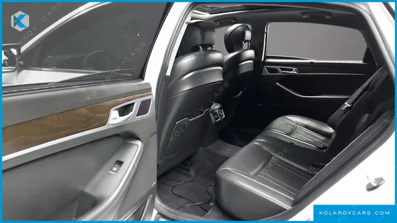 HYUNDAI GENESIS G330 PREMIUM AWD