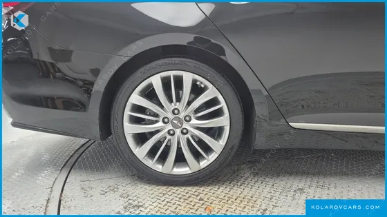 HYUNDAI GENESIS G330 PREMIUM AWD