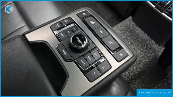 HYUNDAI GENESIS G330 MODERN AWD