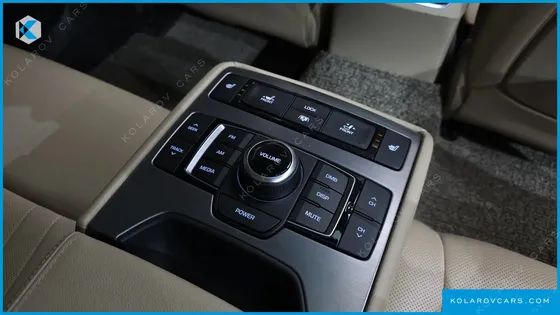 HYUNDAI GENESIS G330 PREMIUM AWD