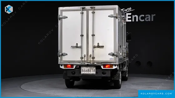 CHEVROLET (GM DAEWOO) RABO SEMI-REFRIGERATED VAN-TRUCK