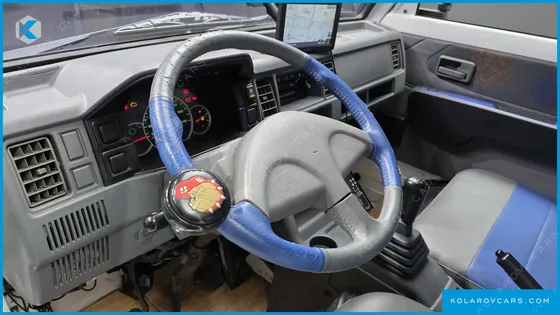 CHEVROLET (GM DAEWOO) RABO SEMI-REFRIGERATED VAN-TRUCK