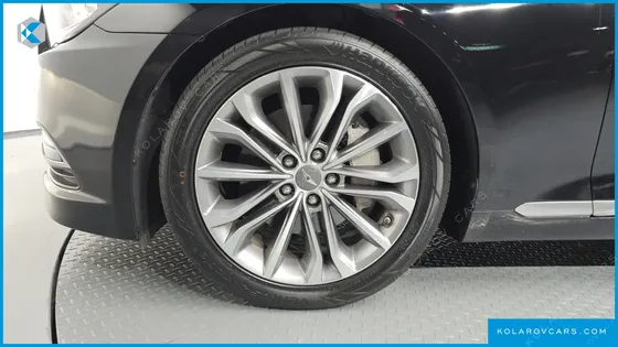 HYUNDAI GENESIS G330 PREMIUM AWD