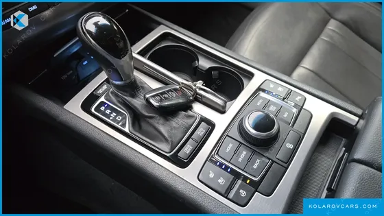 HYUNDAI GENESIS G330 PREMIUM AWD