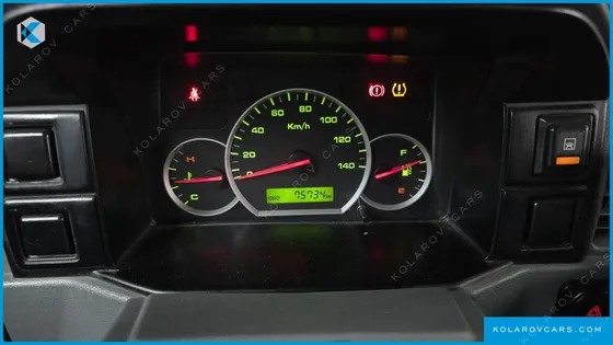 CHEVROLET (GM DAEWOO) RABO SEMI-REFRIGERATED VAN-TRUCK