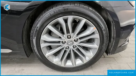 HYUNDAI GENESIS G330 MODERN AWD