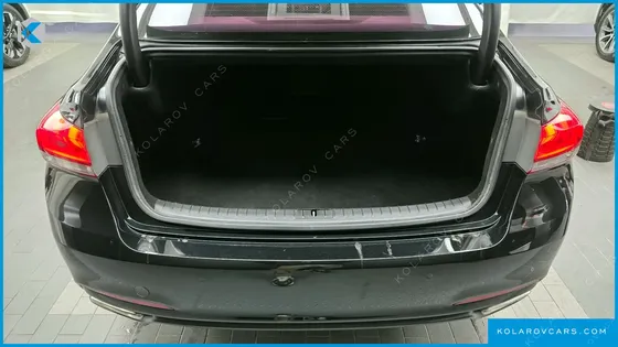 HYUNDAI GENESIS G330 MODERN AWD