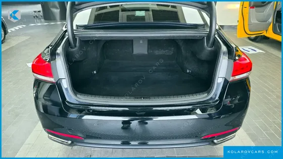 HYUNDAI GENESIS G330 PREMIUM AWD